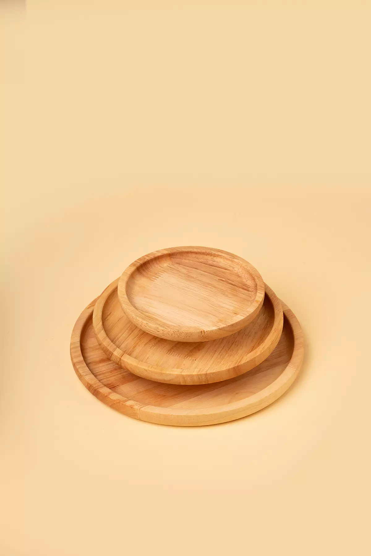 بشقاب گرد رابروود